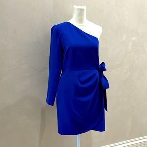 Gianni Bini never worn blue dress. Perfect for daytime or night time events.